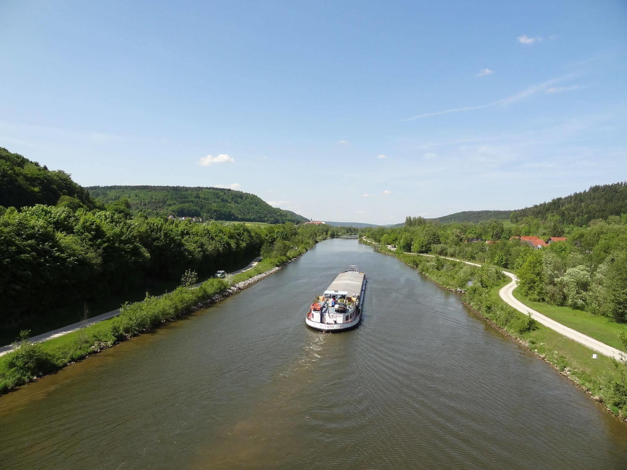 Donauer Im Altmuehltal - Ferienwohnungen Biberbach  Экстерьер фото