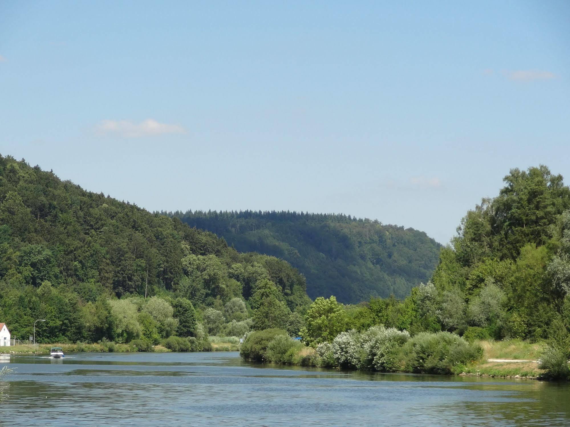 Donauer Im Altmuehltal - Ferienwohnungen Biberbach  Экстерьер фото